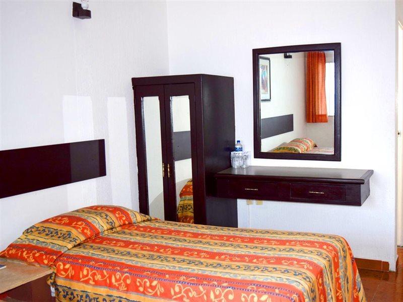 Hotel Suites Mediterraneo Boca Del Rio Veracruz Eksteriør billede